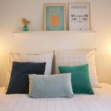 Appartamento In The Heart Of Old Lille: Rue De La Monnaie Esterno foto