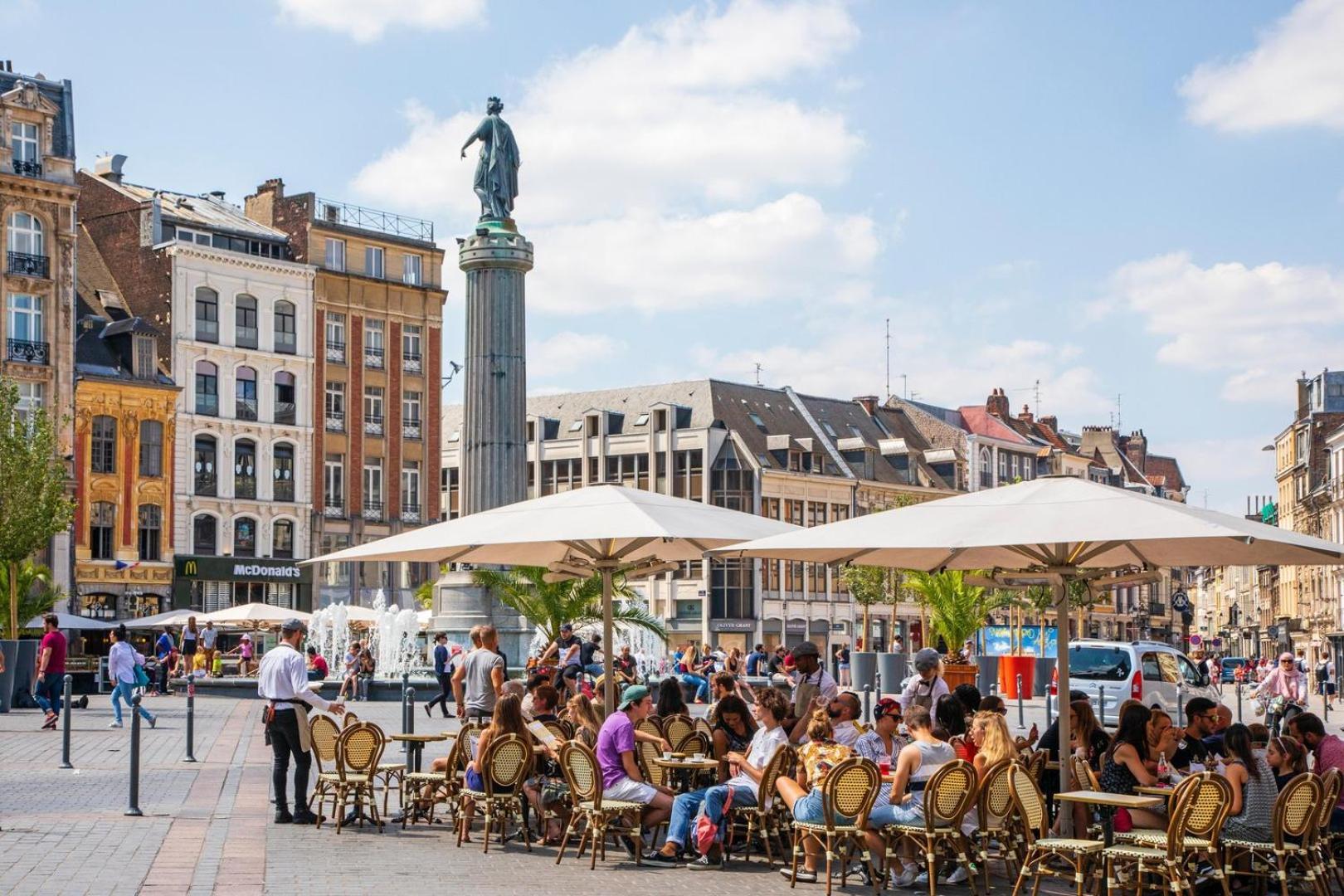 Appartamento In The Heart Of Old Lille: Rue De La Monnaie Esterno foto